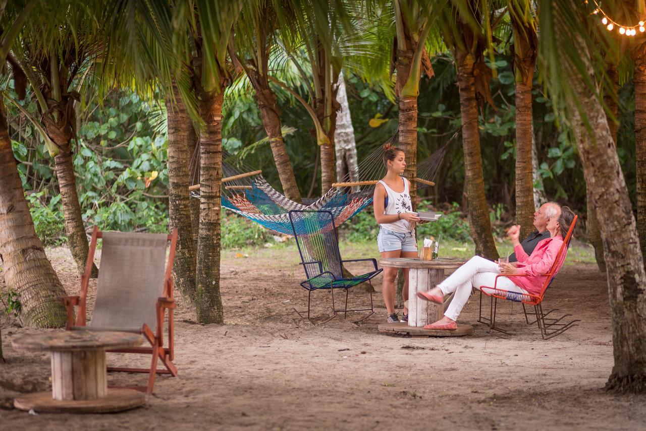 Playa 506 Beachfront Hostel Puerto Viejo de Talamanca Экстерьер фото